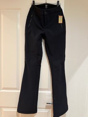 Title Nine Valhalla Softshell pants size 4 Long